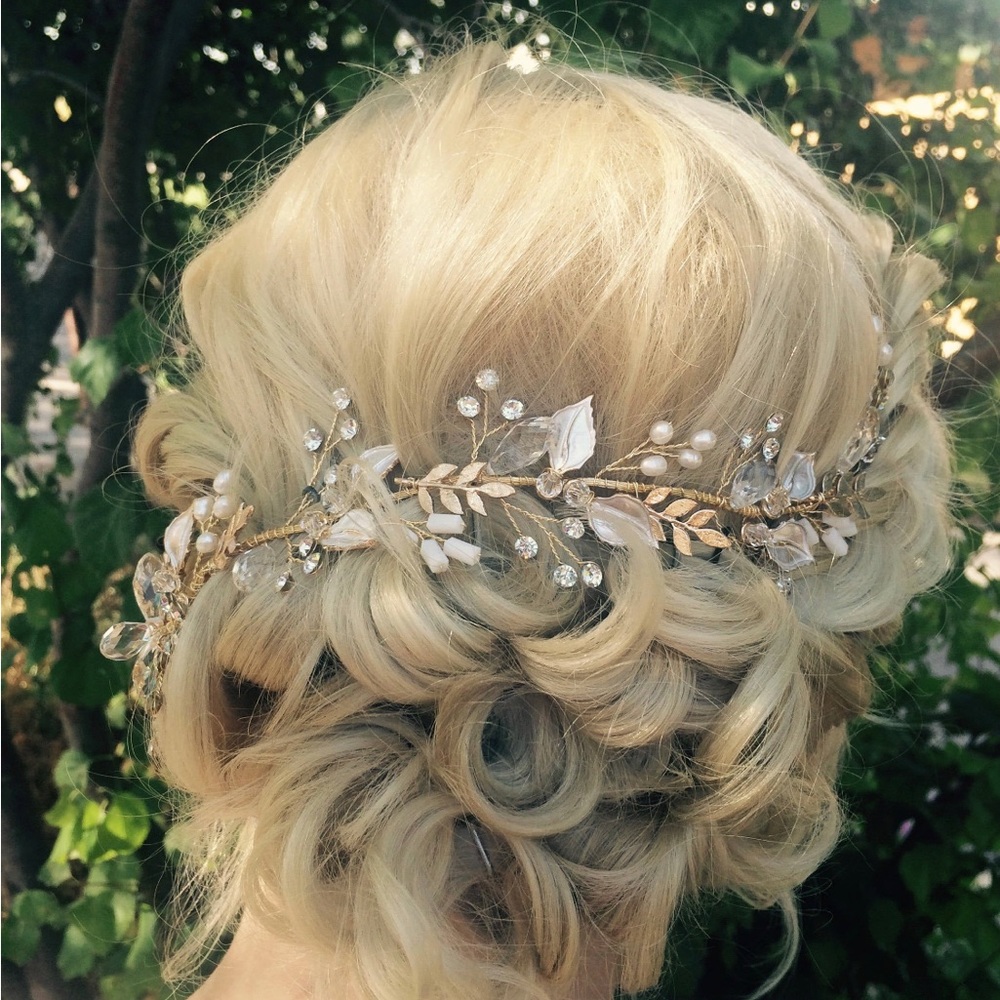 NIB Gold and Pearl Vine Wedding Crown